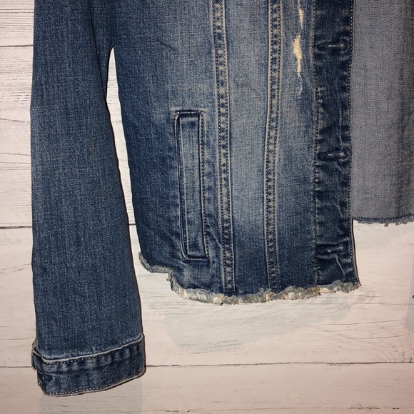 Hollister Distressed Boyfriend Jean Jacket - Picture 4 of 4